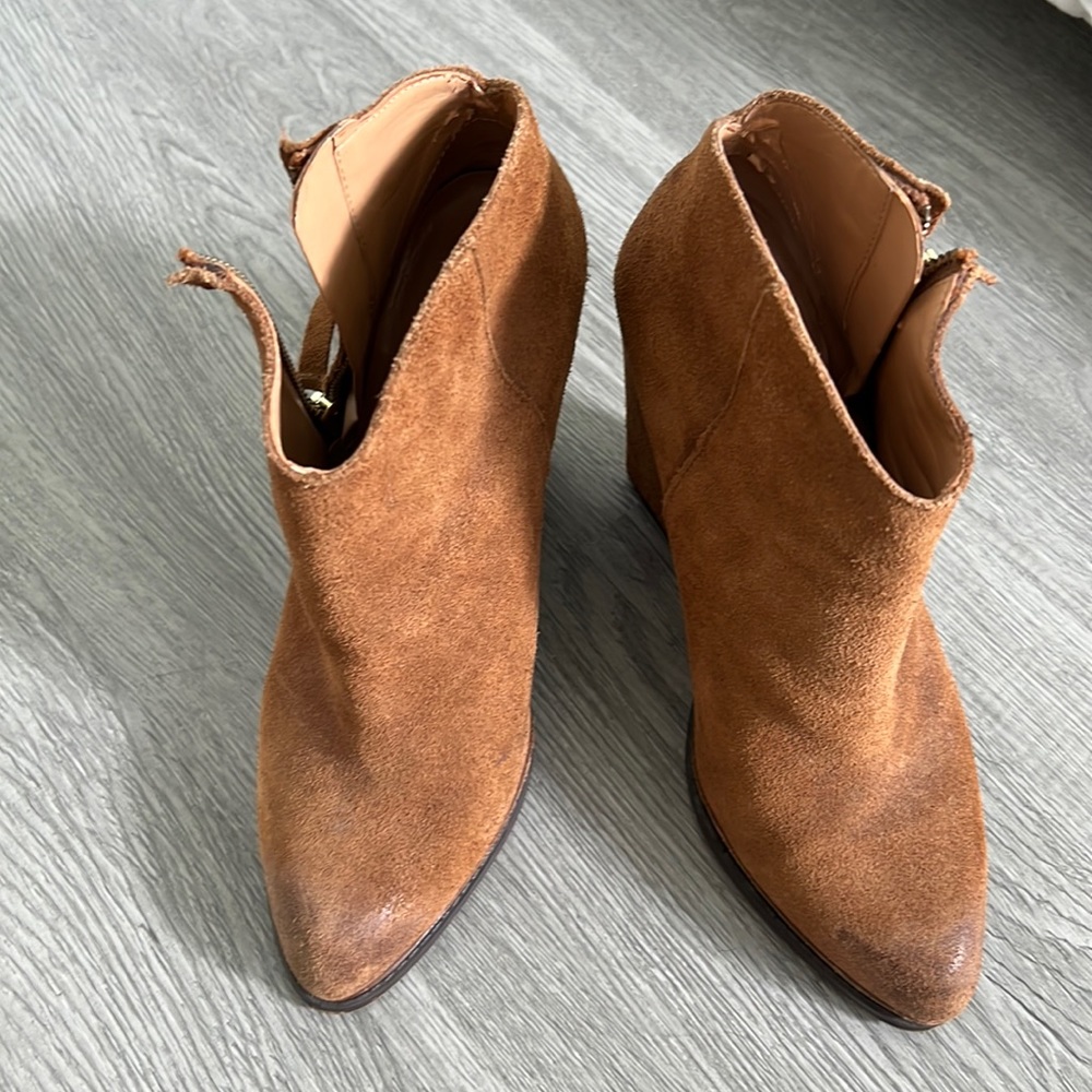 Zara suede camel color distressed bootie. Great condition.